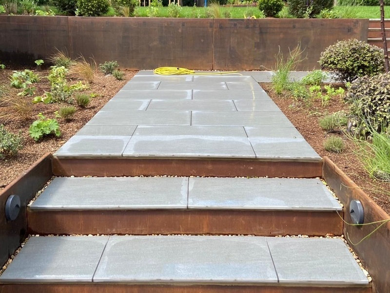 corten-steps-with-gravel-trap
