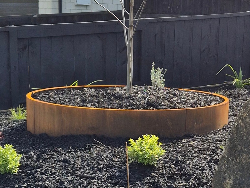corten-round-kitset-planter corten kitset round planter